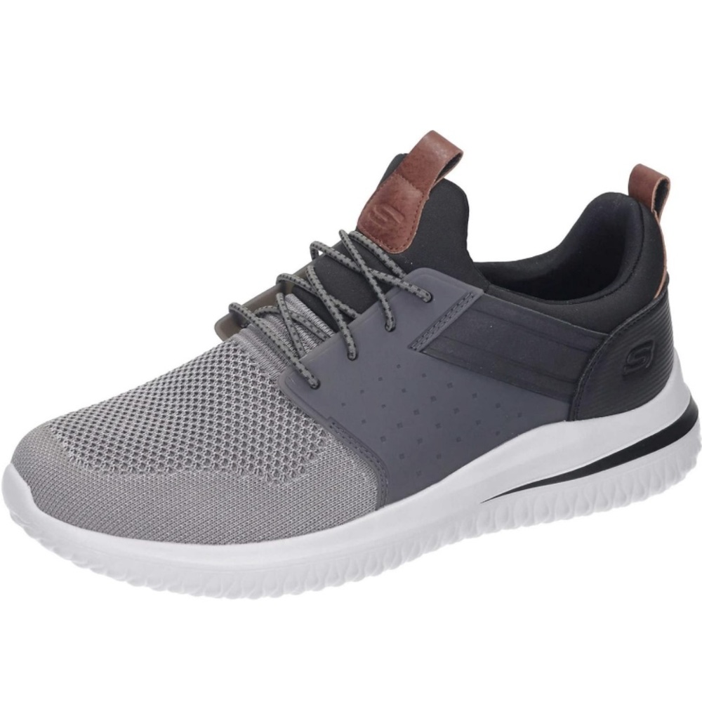 NWT Skechers Mens Delson 3.0 Knitted Bungee Lace Slip On
